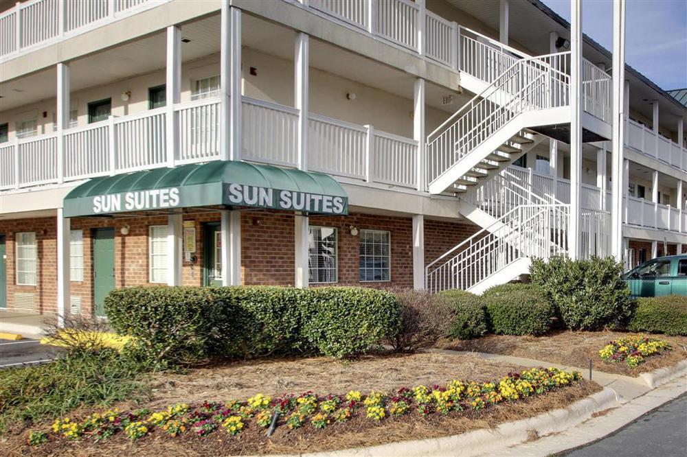 Intown Suites Extended Stay Charlotte Nc -East Independence المظهر الخارجي الصورة