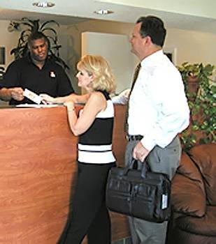 Intown Suites Extended Stay Charlotte Nc -East Independence المظهر الخارجي الصورة