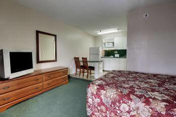 Intown Suites Extended Stay Charlotte Nc -East Independence المظهر الخارجي الصورة